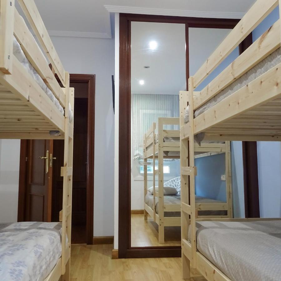 El Gato Gordo - Bike & Surf Hostel Cudillero Εξωτερικό φωτογραφία